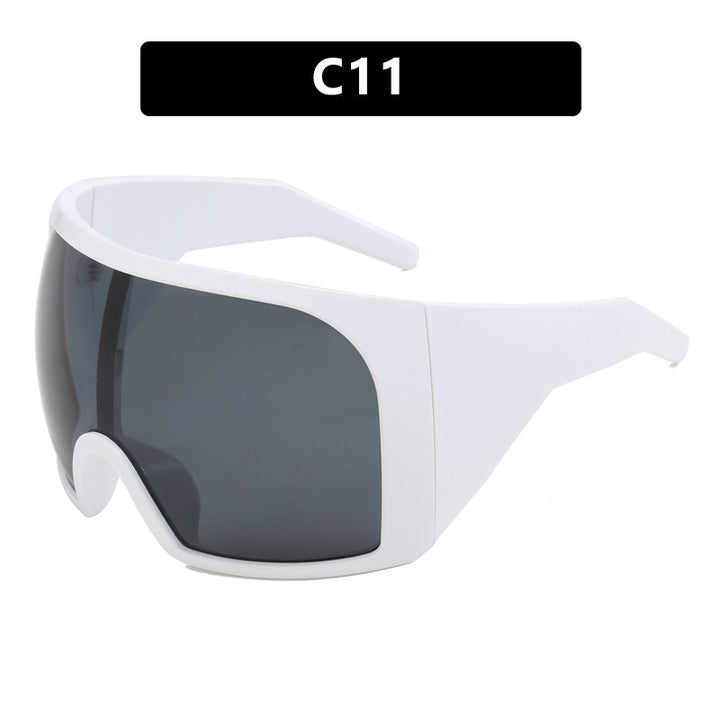 Ladies sporty sunglasses with aerodynamic design Bowlift