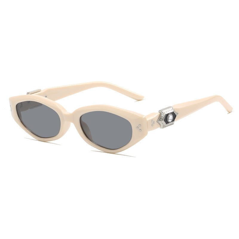 Statement Cat Eye Sunglasses Bowlift