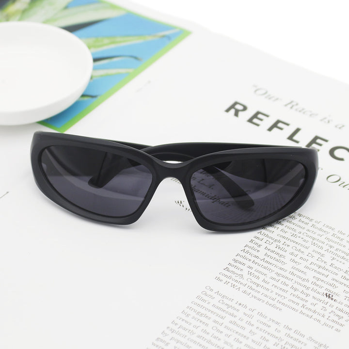 Women’s sporty sunglasses with high-quality UV protection material Bowlift