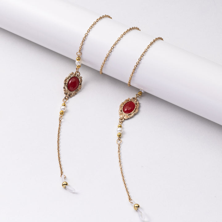 Elegant Beaded Eyewear Chain Bowlift