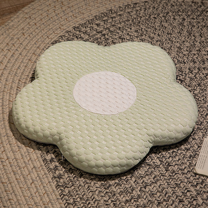 Flower cushion with breathable surface Bowlift