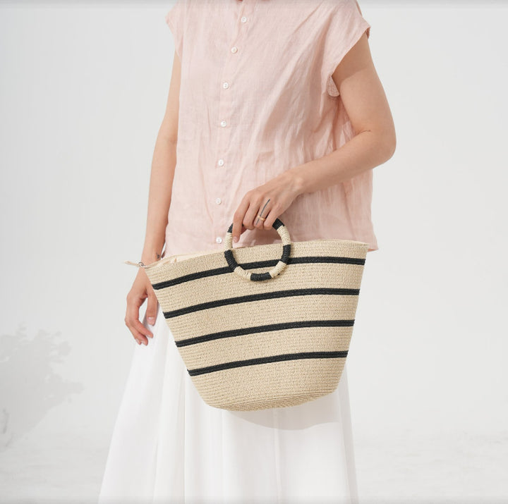 Basket bag with unique striped pattern Bowlift