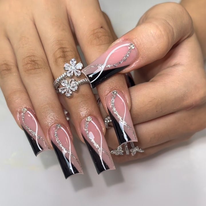 Glamorous Glittery Stiletto Press-On Nails Bowlift