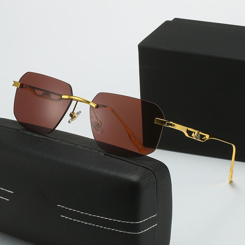 Women's fashionable sunglasses with luxurious frame and ergonomic design Bowlift