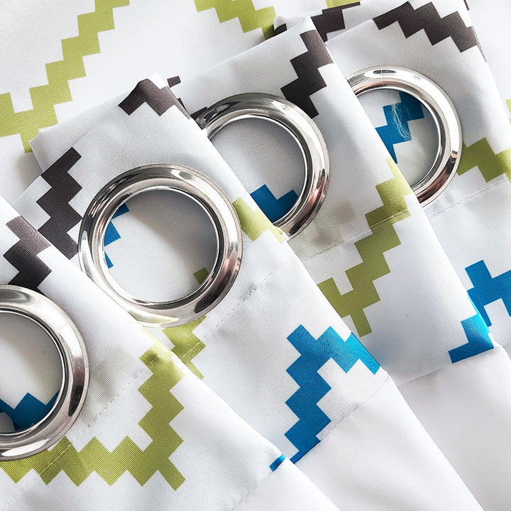 Geometric Zigzag Print Shower Curtain Bowlift