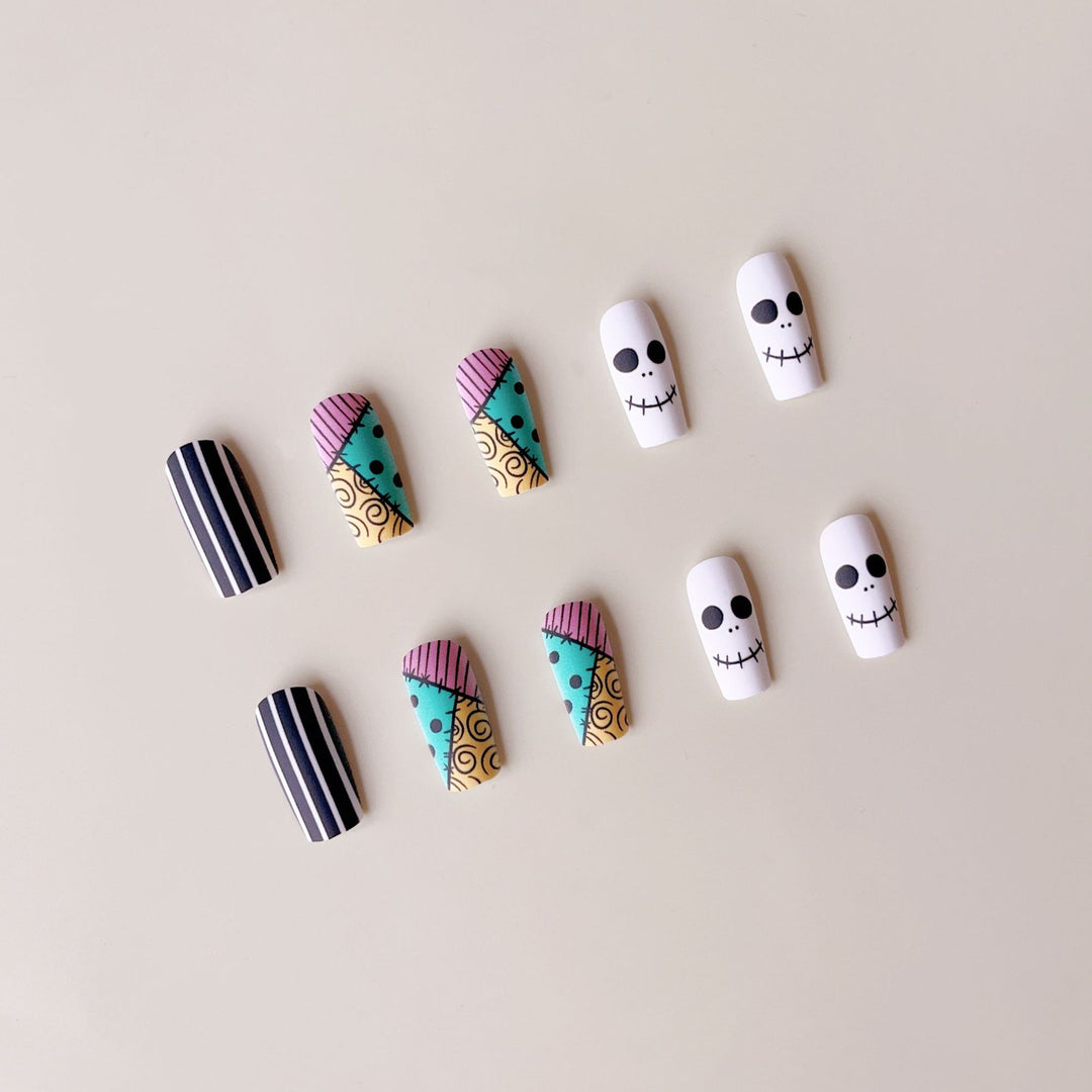 Creative nail art set with imaginative Halloween designs Bowlift