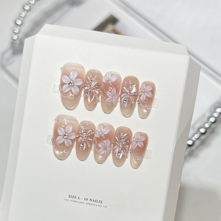 Decorative Floral Press-On Nail Art Set Bowlift