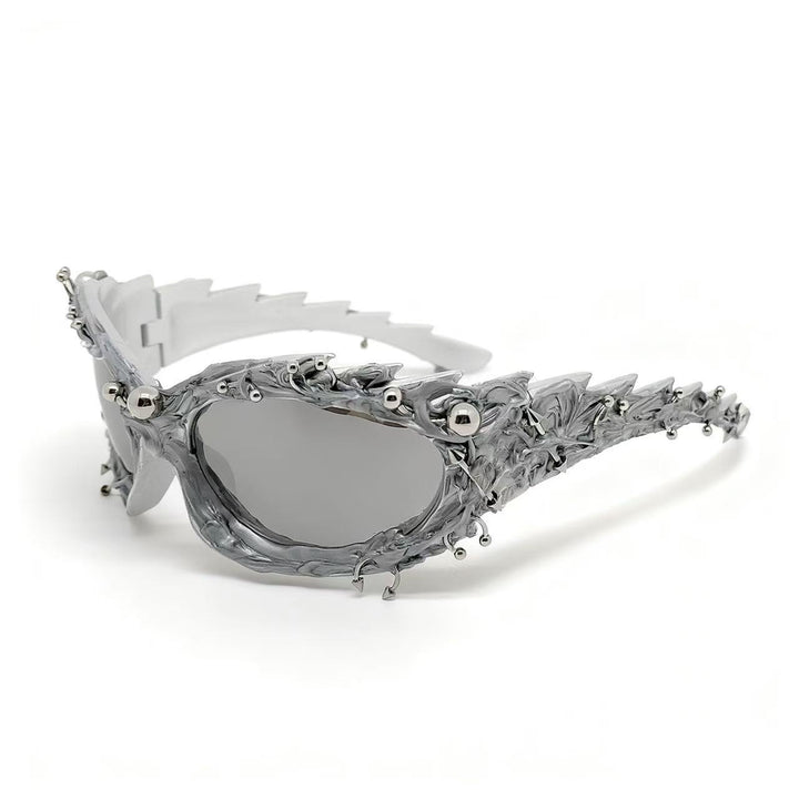 Ladies extravagant designer sunglasses with eye-catching jewelry frame Bowlift