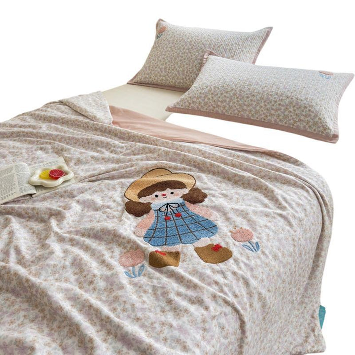 Women Cozy Bedspread with Playful Penguin Design Bowlift