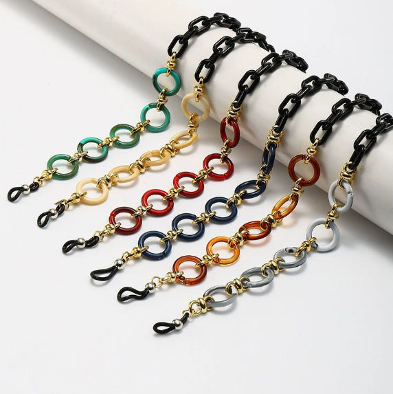 Designer sunglasses with chain pendant Bowlift