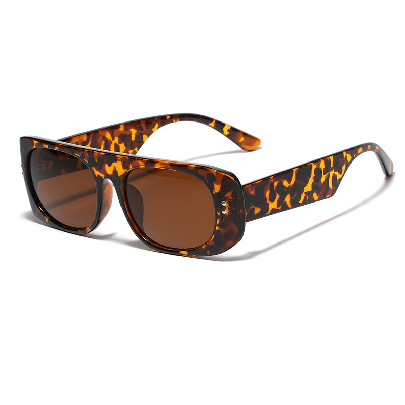 Women’s fashion sunglasses with transparent and geometric frame Bowlift