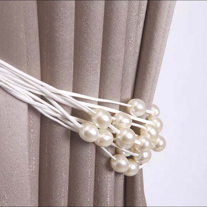 Decorative curtain holder with bead accent Bowlift