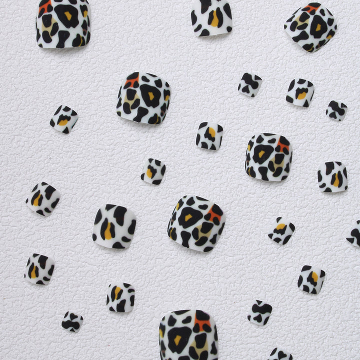 Playful Leopard Print Press-On Nails Bowlift