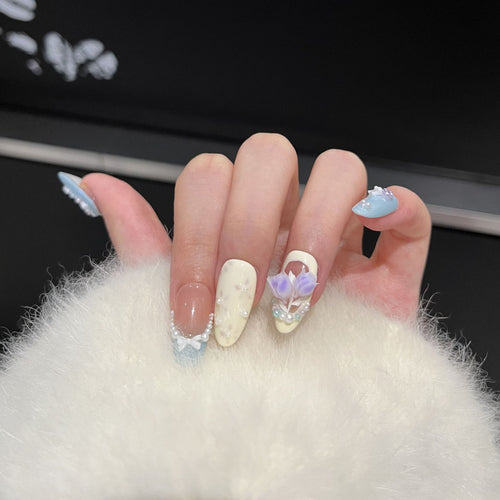 Artistic Floral-Accent Press-On Nails Bowlift