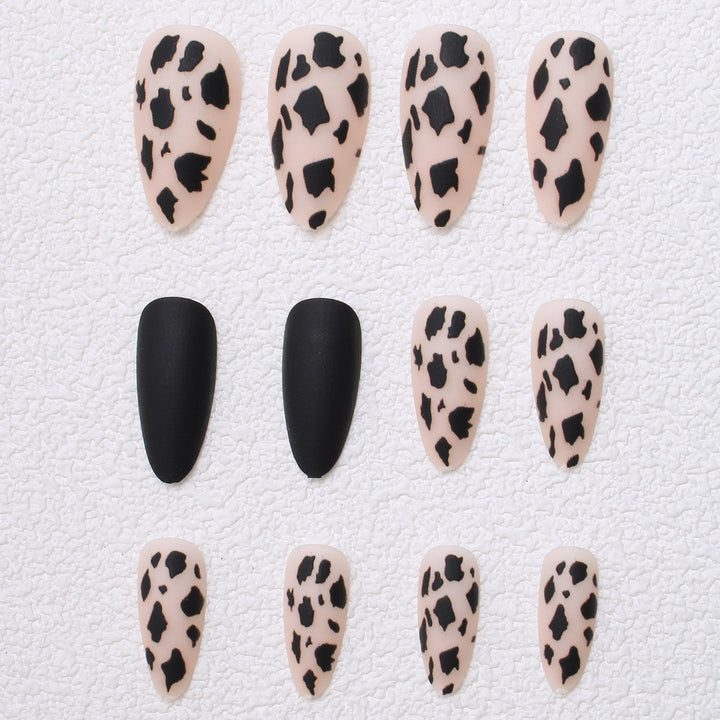 Artistic Stiletto Press-On Nails with Leopard Design Bowlift