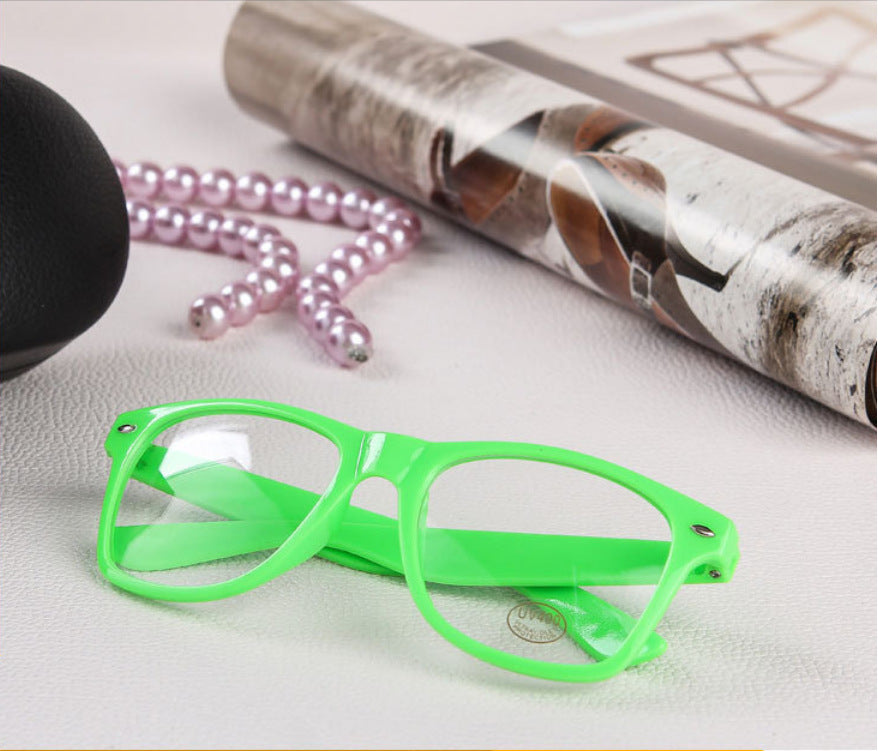 Vintage Inspired Square Sunglasses Bowlift
