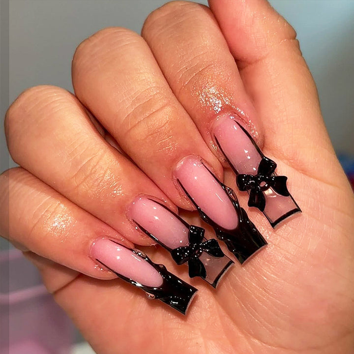 Decorative Press-On Nail Art Set with Elegant Bow Accents Bowlift