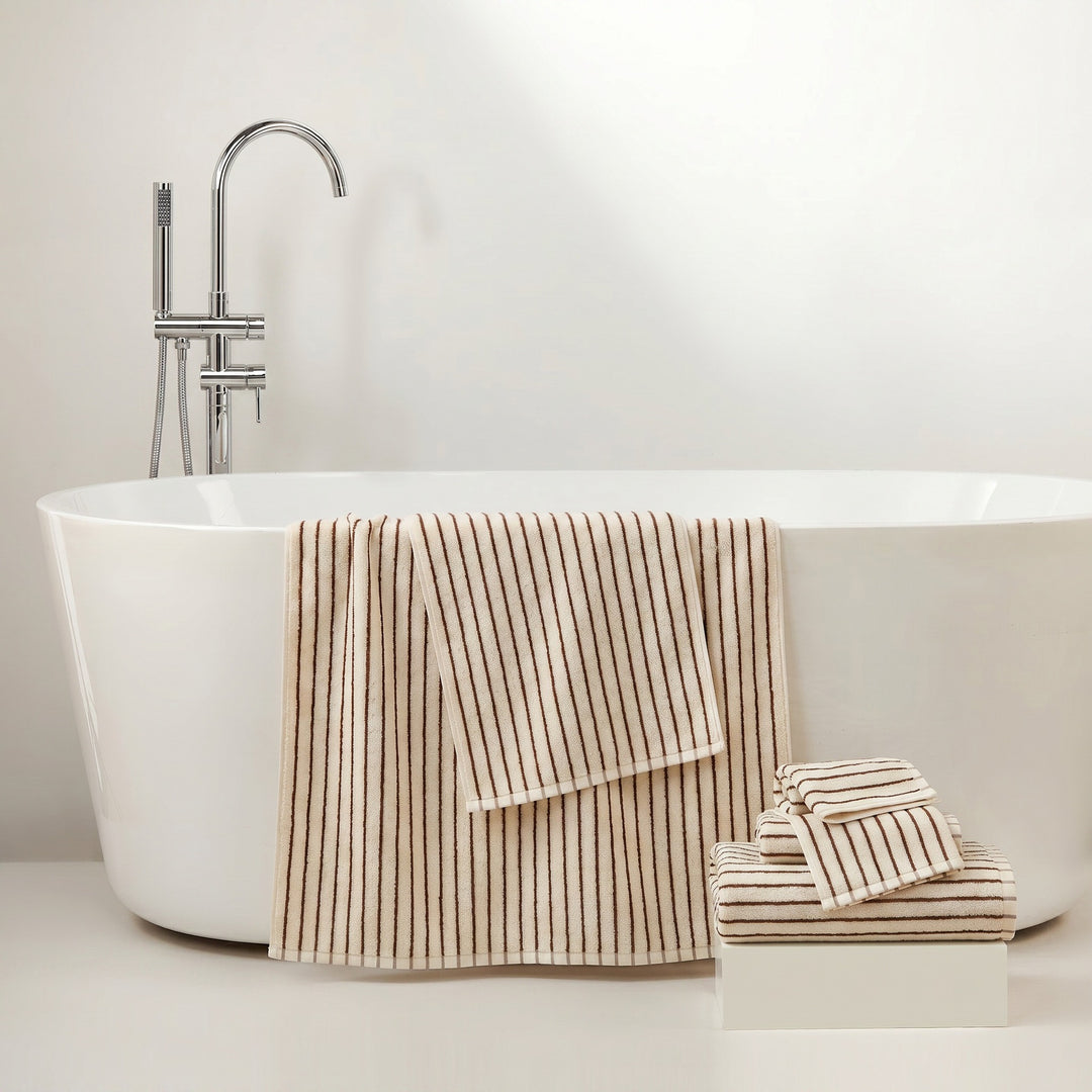 Women's Cotton Bath Towel with Striped Pattern Bowlift