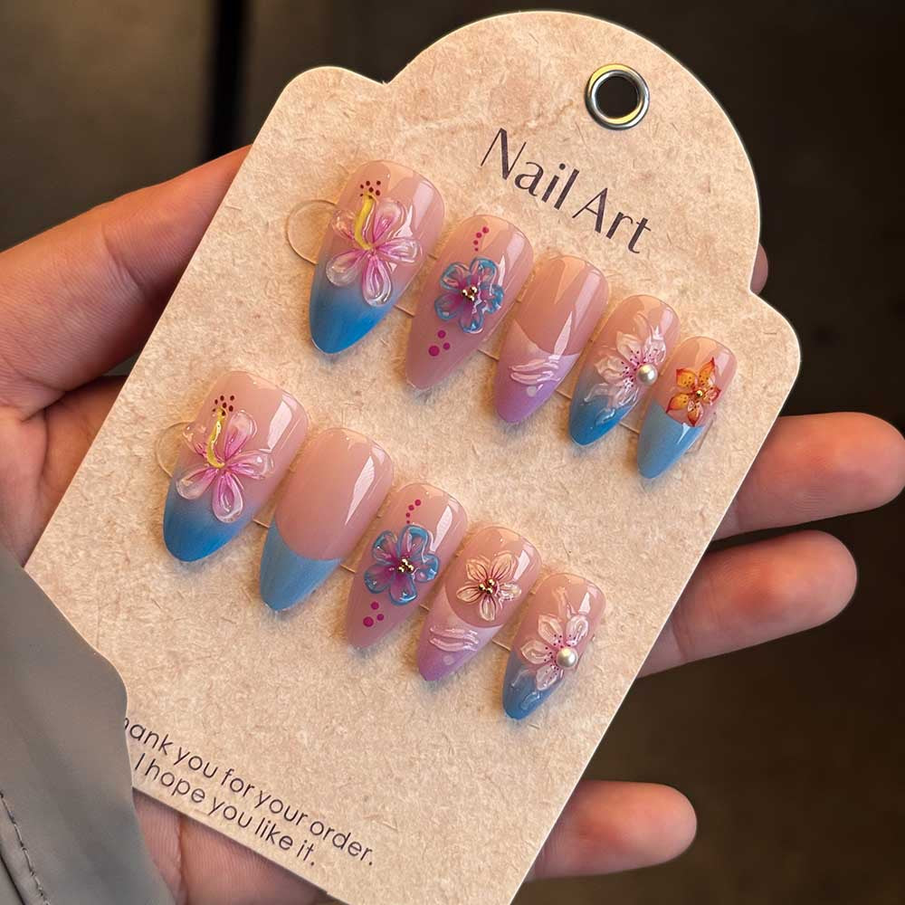 Artistic Floral-Designed Press-On Nail Set Bowlift