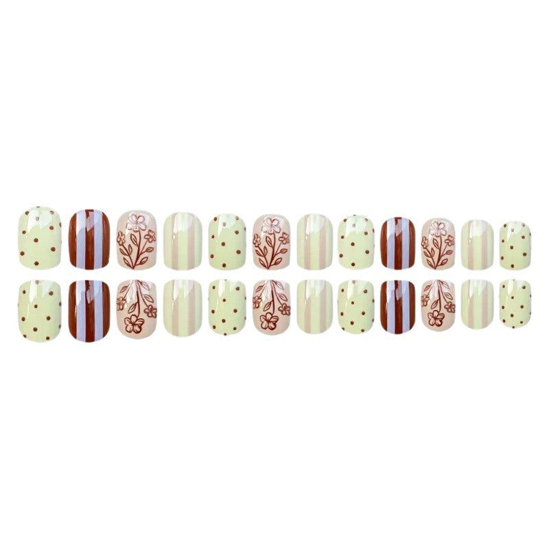 Creative Nail Art Bowlift