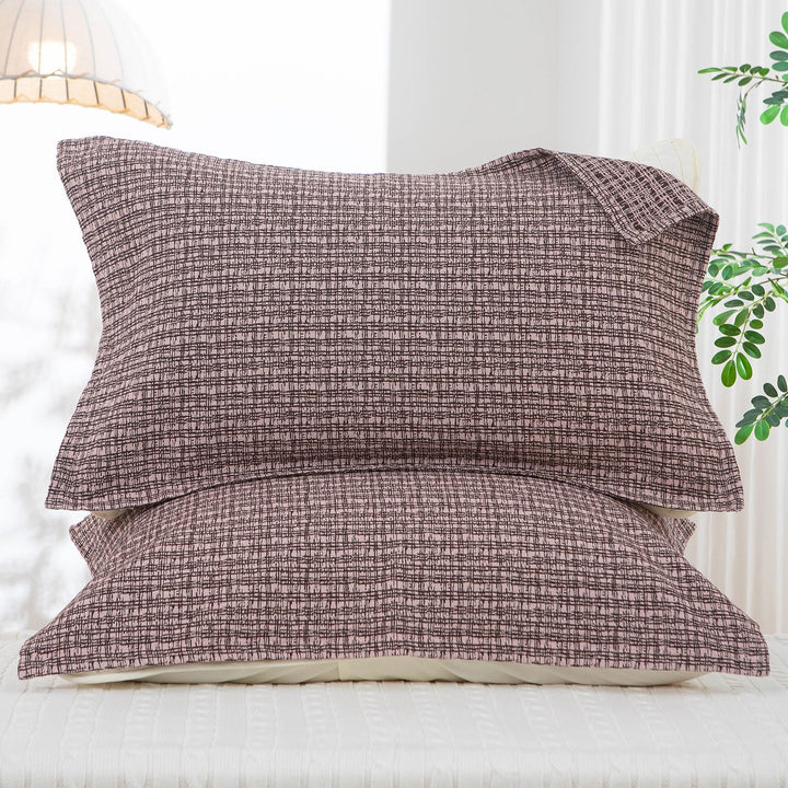 Women's pillowcase with delicate floral motif Bowlift
