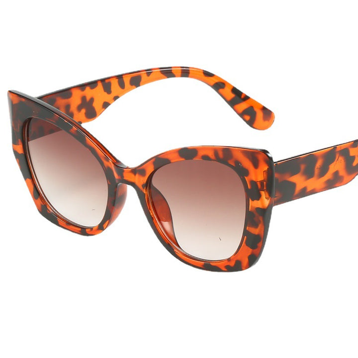 Ladies Fashion Cat-Eye Sunglasses with Elegant Design Bowlift