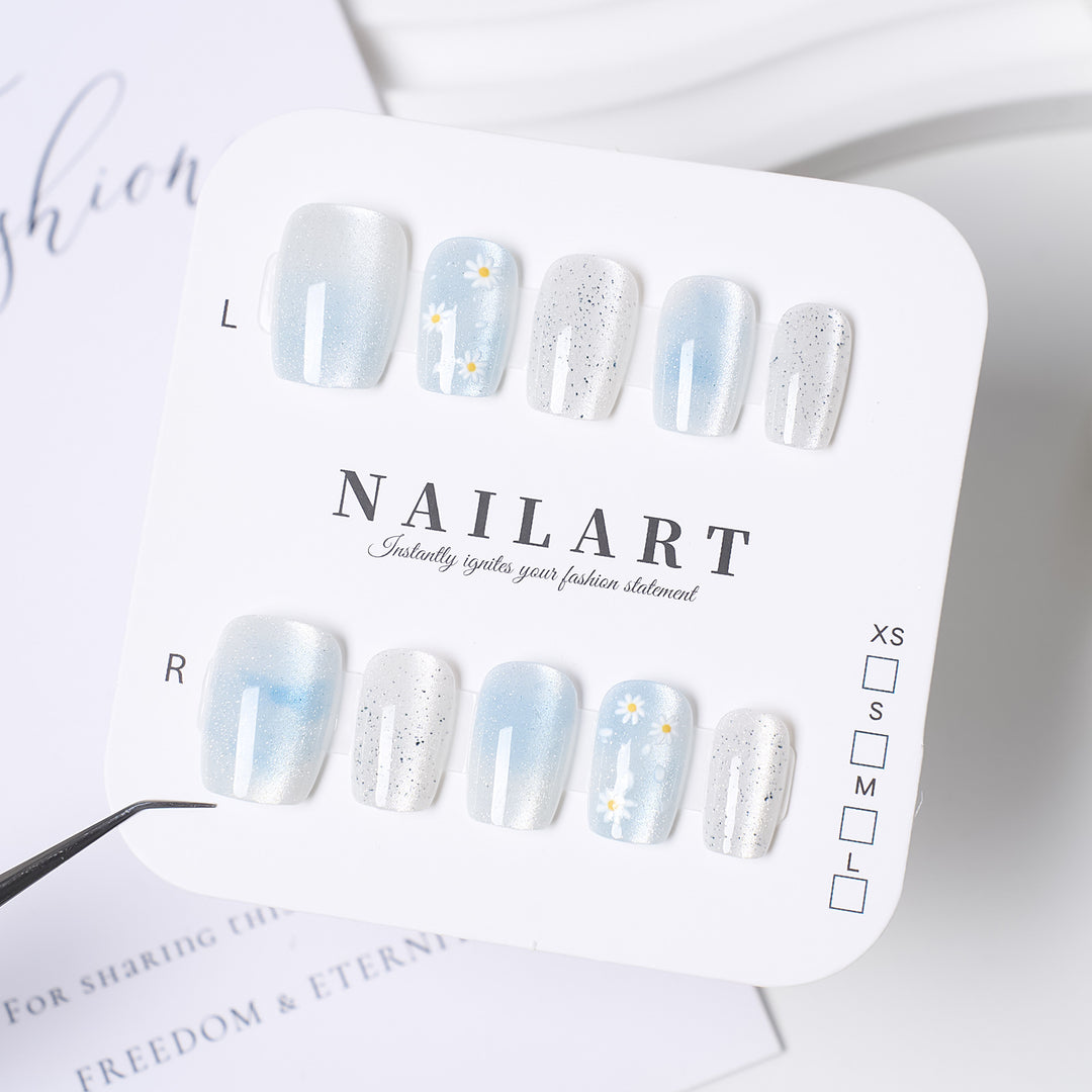 Decorative Press-On Nail Extensions with Bow and Rhinestone Accents Bowlift