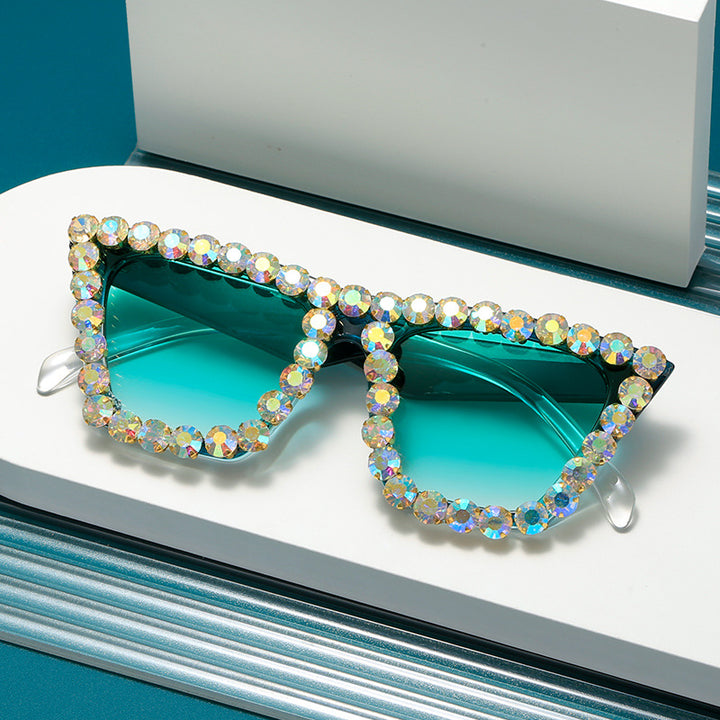 Women's extravagant sunglasses with glittering frame Bowlift