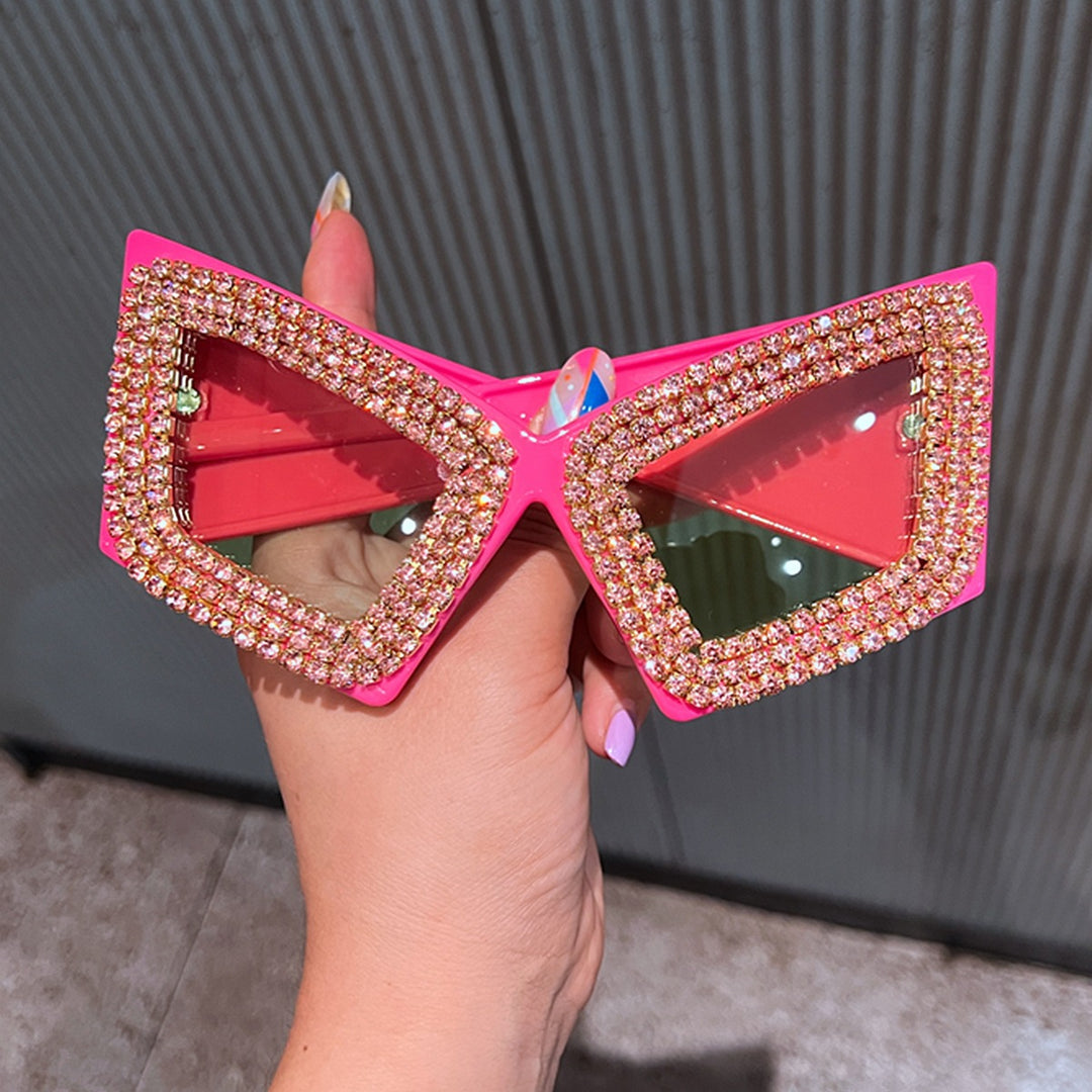 Women's cat-eye sunglasses with rhinestone embellished frame Bowlift