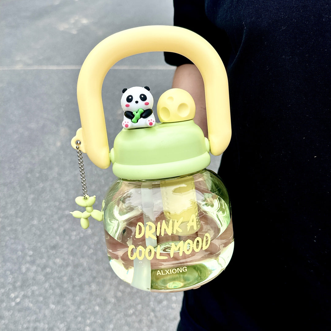 Ladies playful and practical water bottle Bowlift