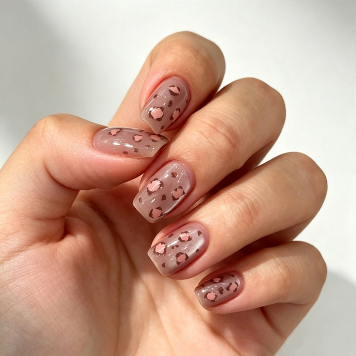 Artistic Animal Print Press-On Nails Bowlift