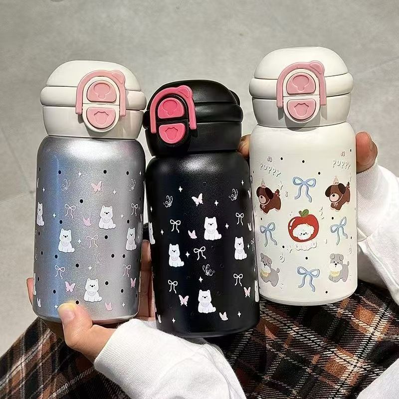 Women’s creative drinking bottle with safe closure mechanisms Bowlift