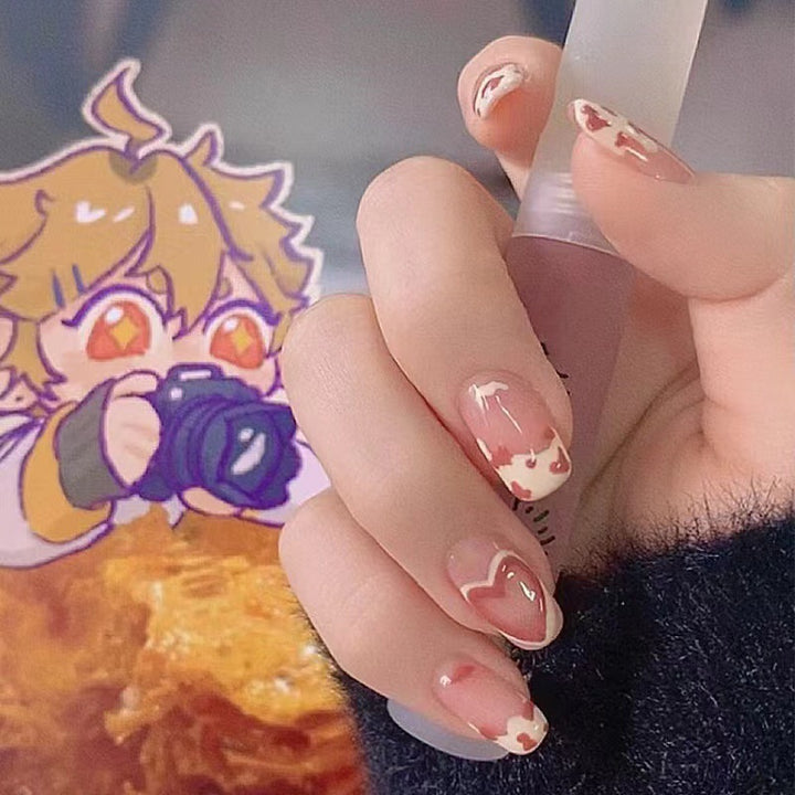 Artistic nail art with heart design Bowlift
