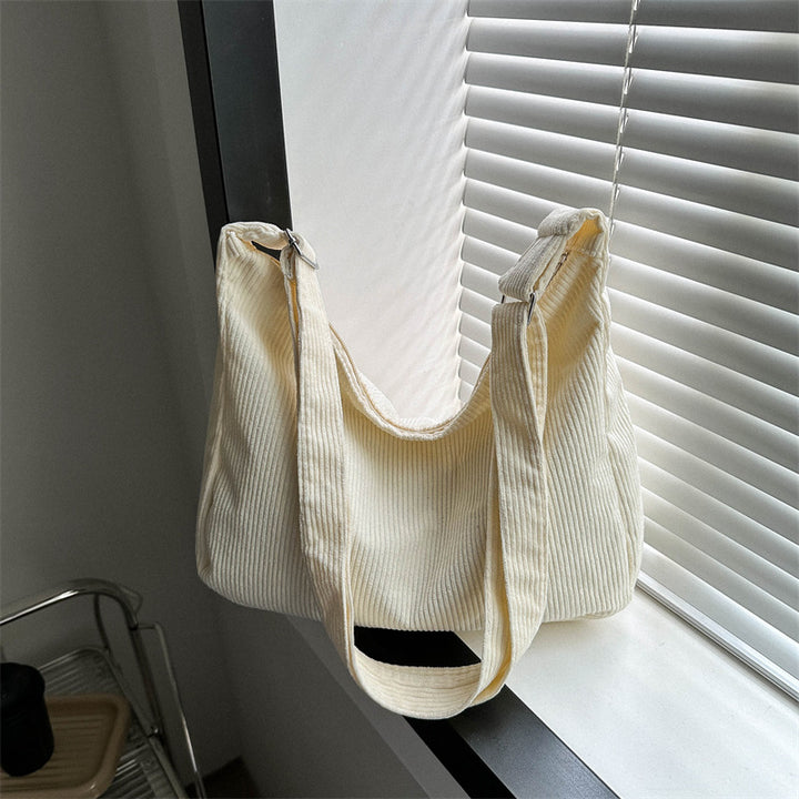 Modern Hobo Shoulder Bag Bowlift