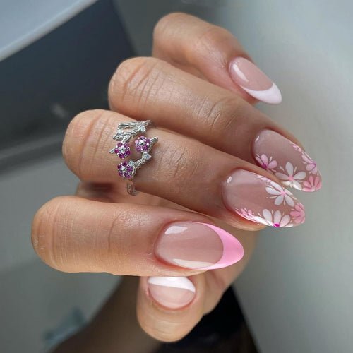 Artful Nail Art with Floral Accents Bowlift