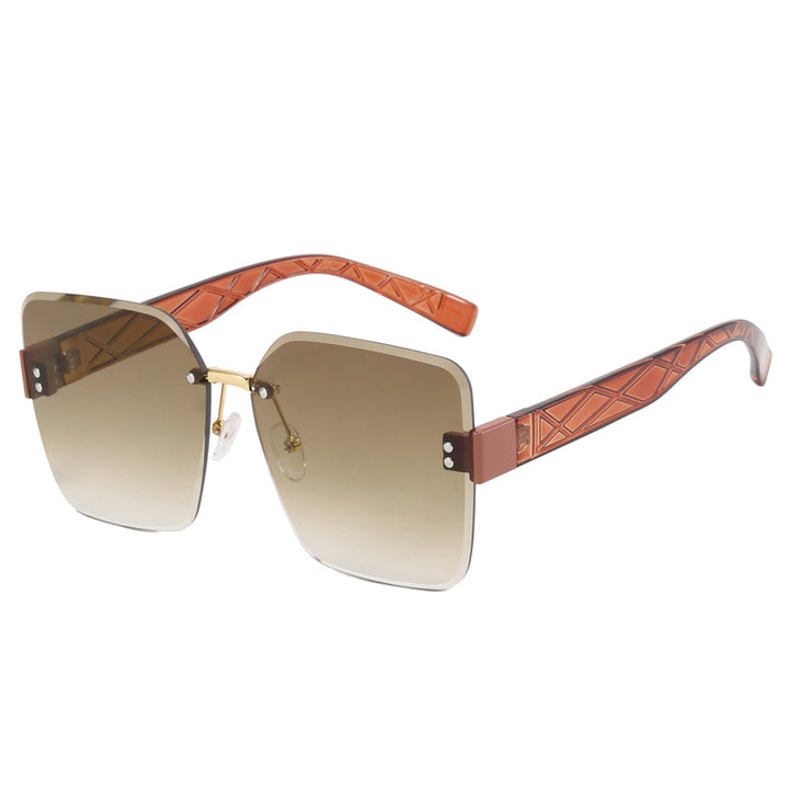 Women oversized square sunglasses with fashionable decor Bowlift
