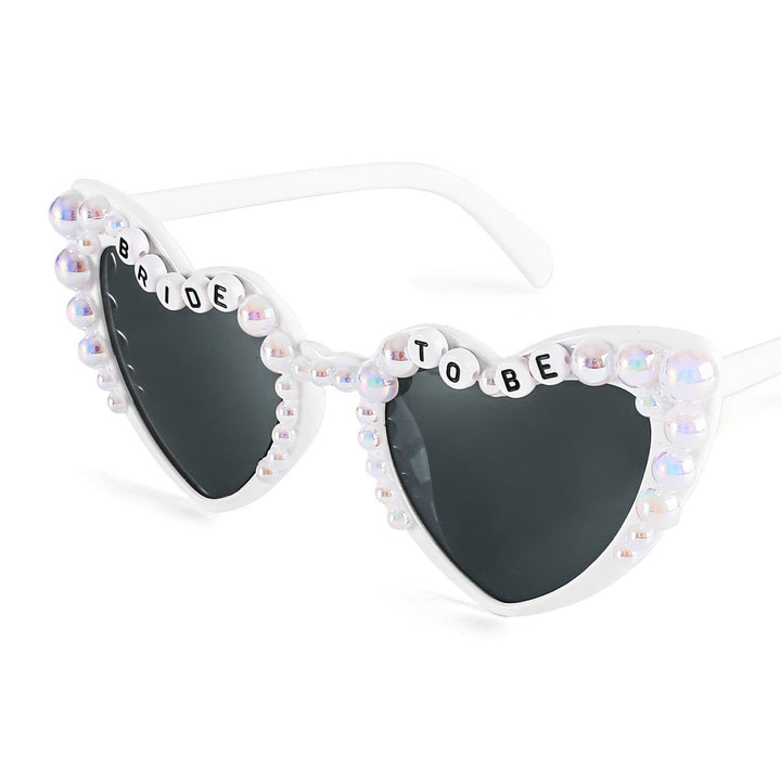 Statement Heart-Shaped Sunglasses Bowlift