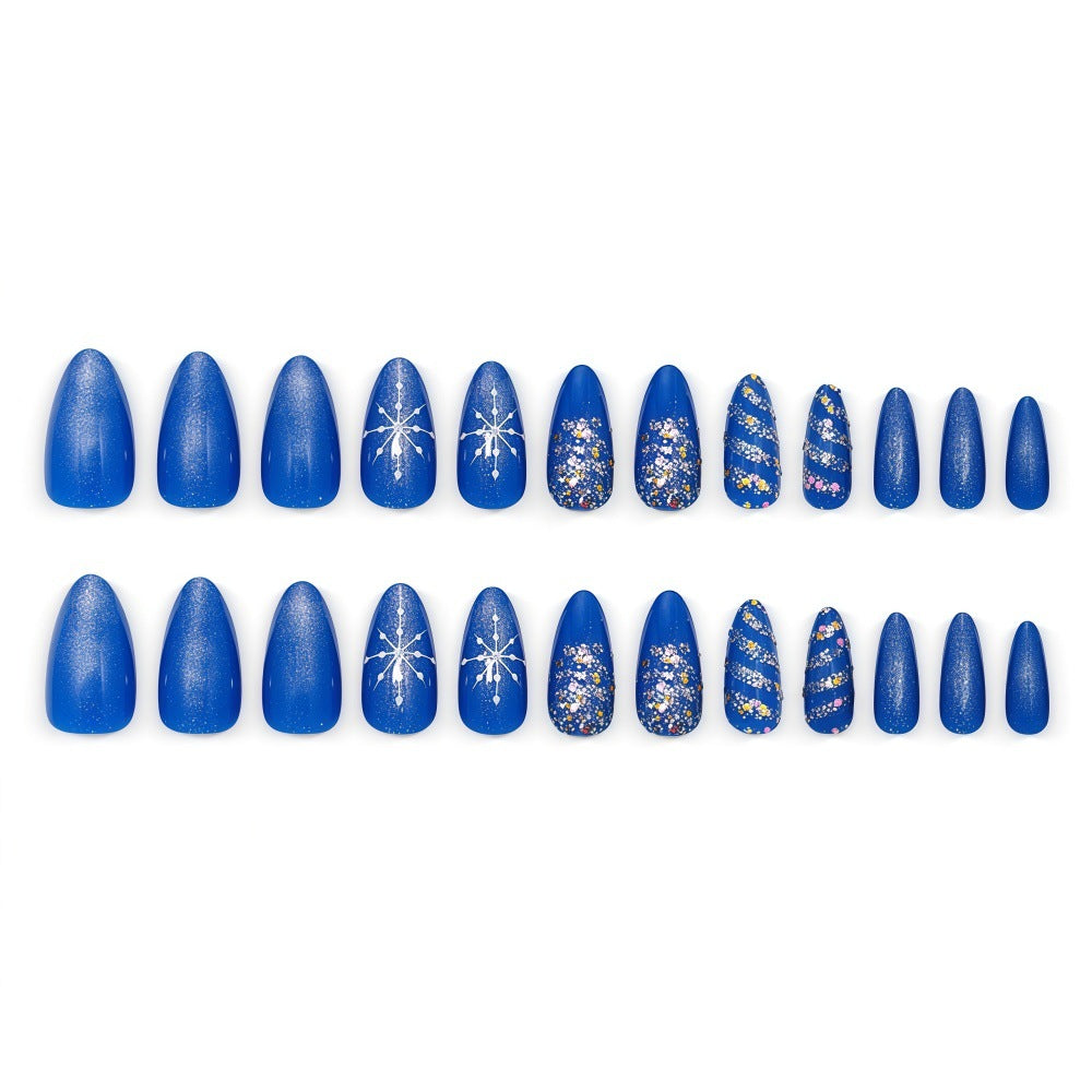Glamorous artificial nails with glitter and pattern design Bowlift