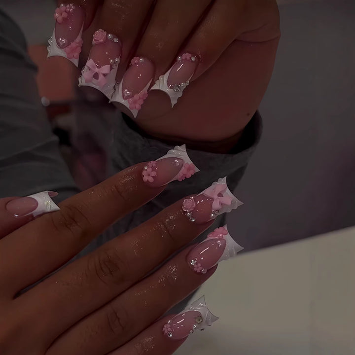 Decorative Floral Nail Art Extensions Bowlift