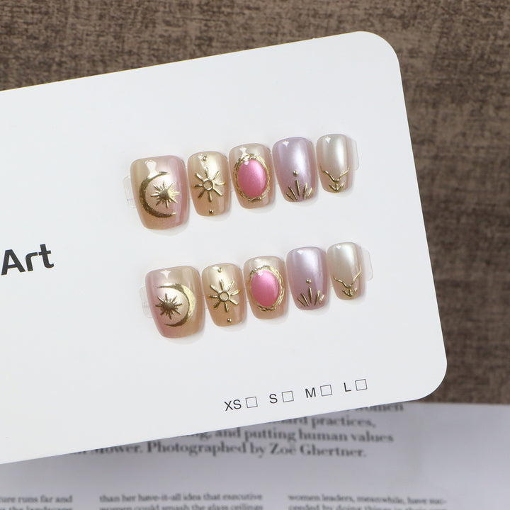 Decorative Nail Art with Gold Accents Bowlift