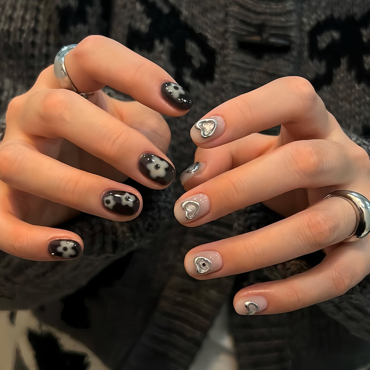 Artistic Heart-Inspired Nail Art Extensions Bowlift