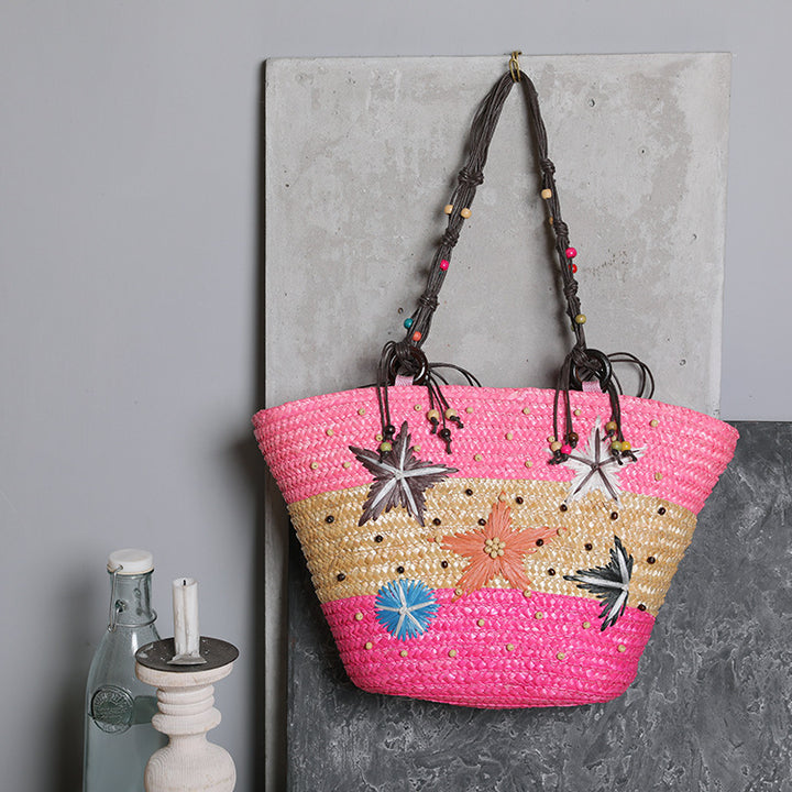 Beach bag with colorful flower pattern Bowlift