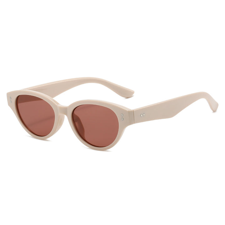 Women Cat-Eye Sunglasses with retro-inspired frame structure Bowlift