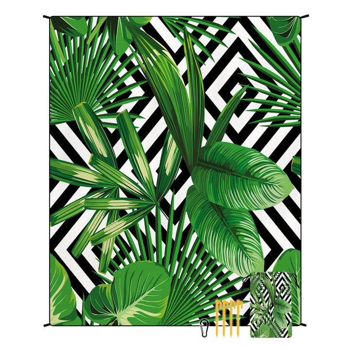 Geometric Print Tapestry Bowlift