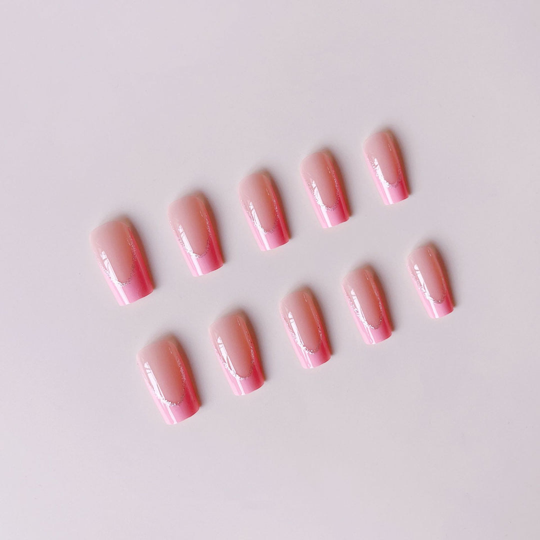 Artificial nail set with elegant glitter decorations Bowlift