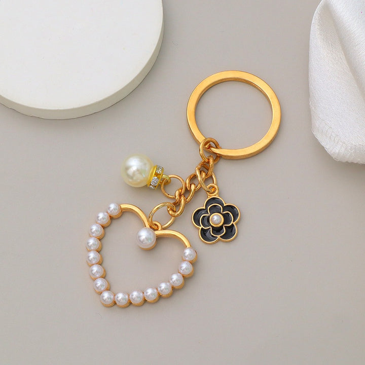 Keychain with heart and flower motif Bowlift