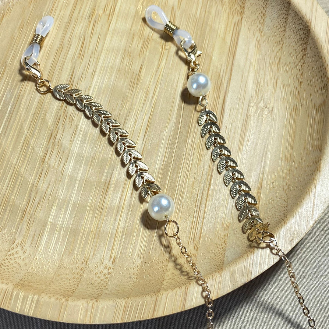 Fashionable glasses holder chain with good grip Bowlift