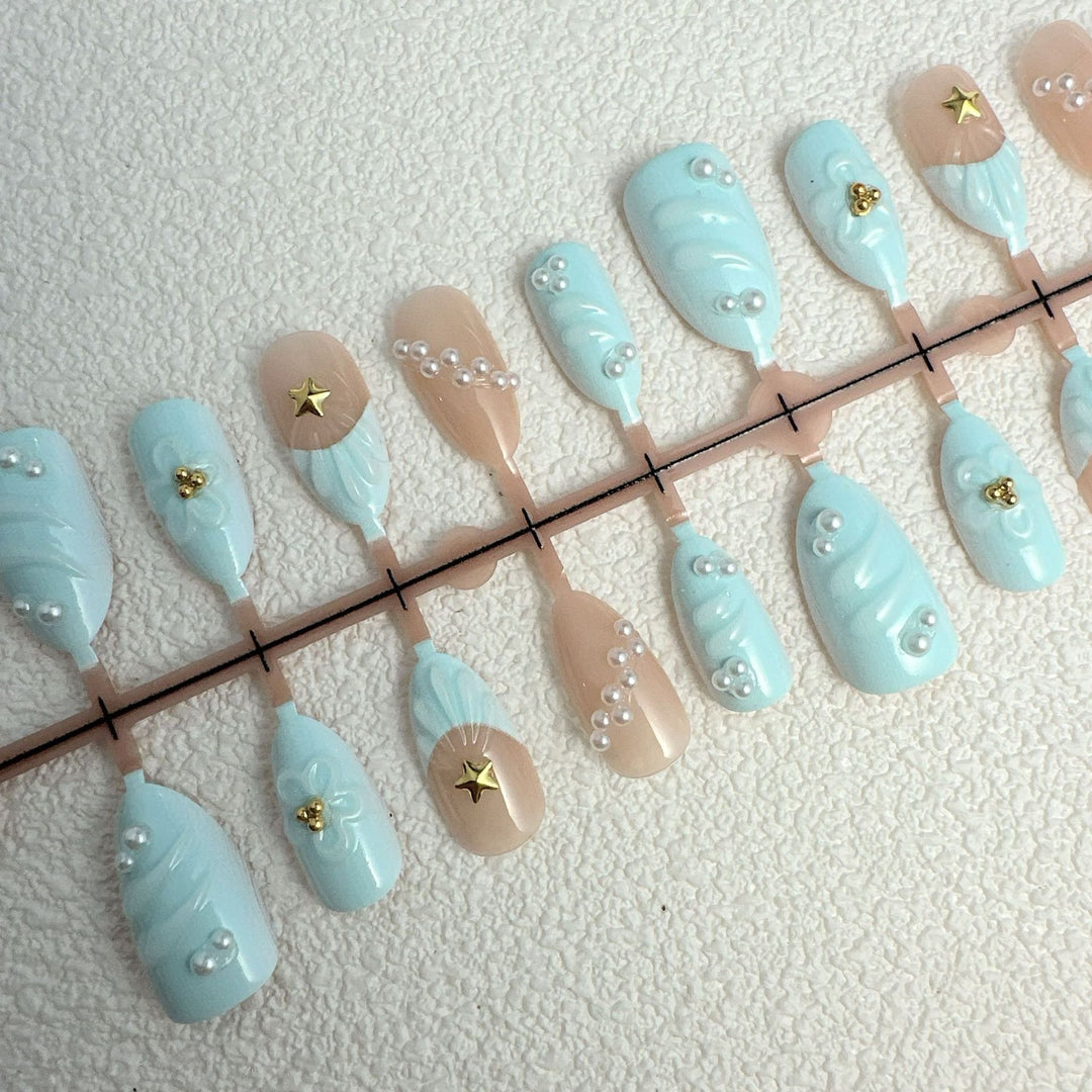 Creative nail art with floral accents Bowlift