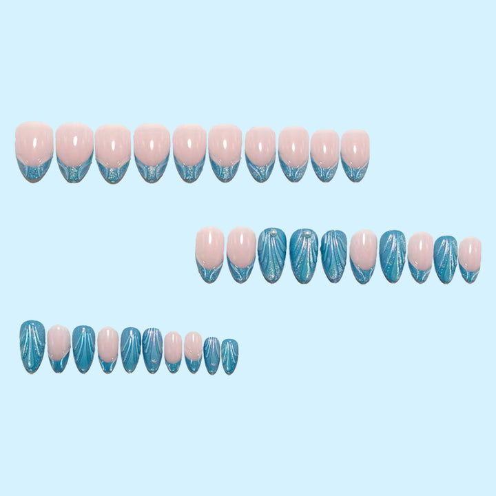 Artificial Nails in Elegant Wave Design Bowlift