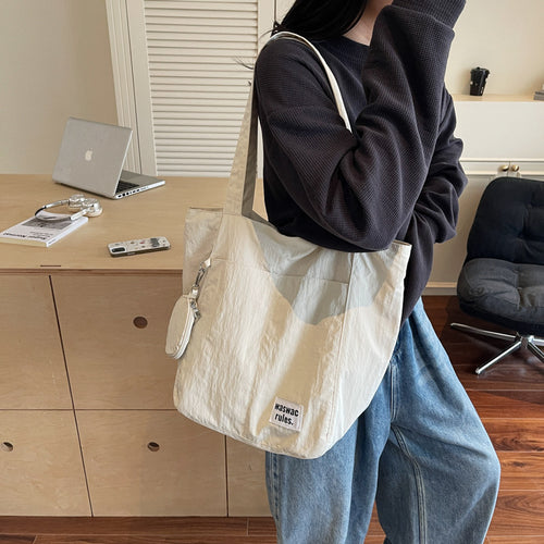 Lightweight Versatile Tote Bag Bowlift